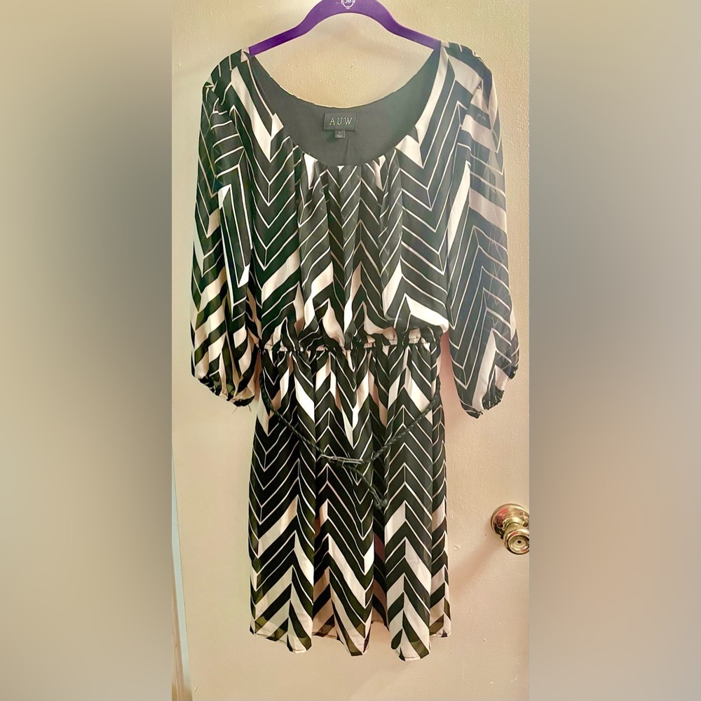 Black and Beige Geometric Design Dress                            SIZE MEDIUM